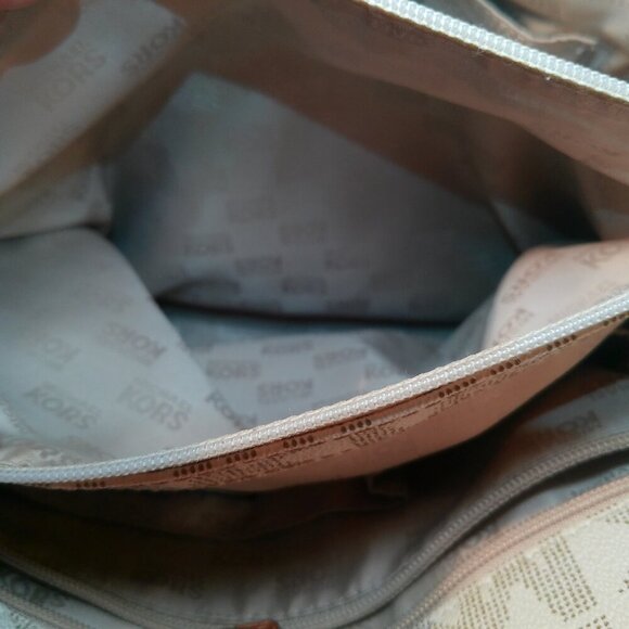 Michael Kors HAMILTON East West Tote Shoulder Bag VANILLA Canvas & Leather Used - Picture 9 of 16